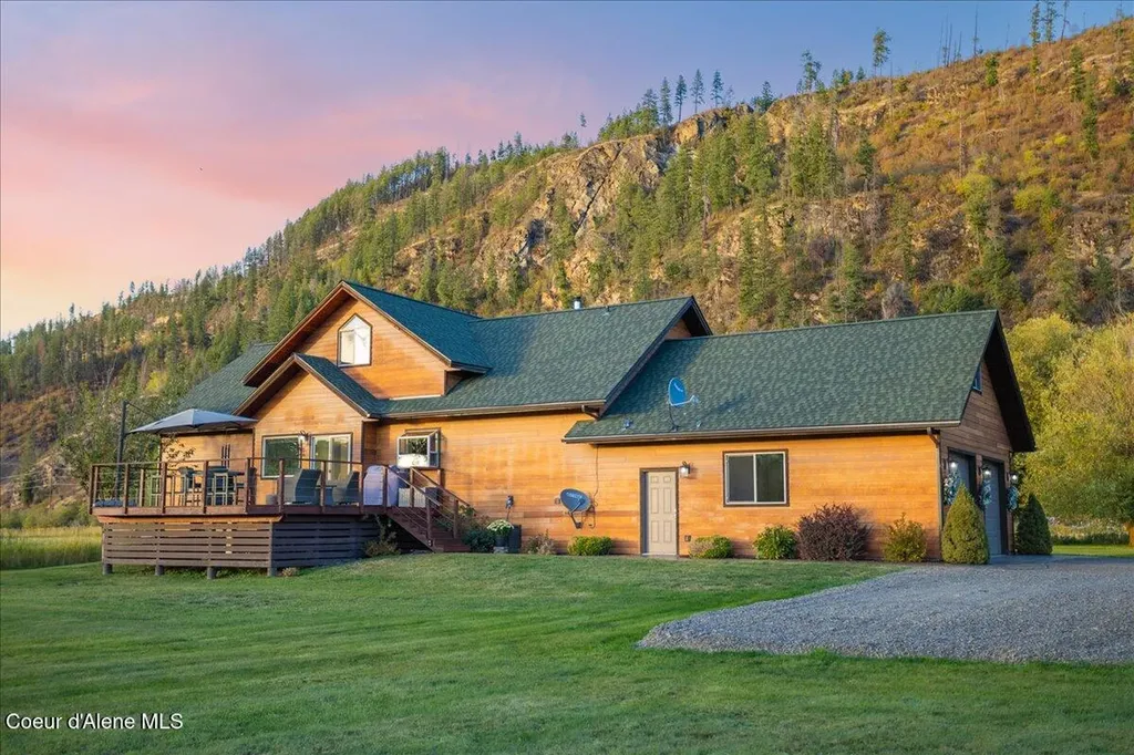 53876 Highway 200 Clark Fork ID 83811