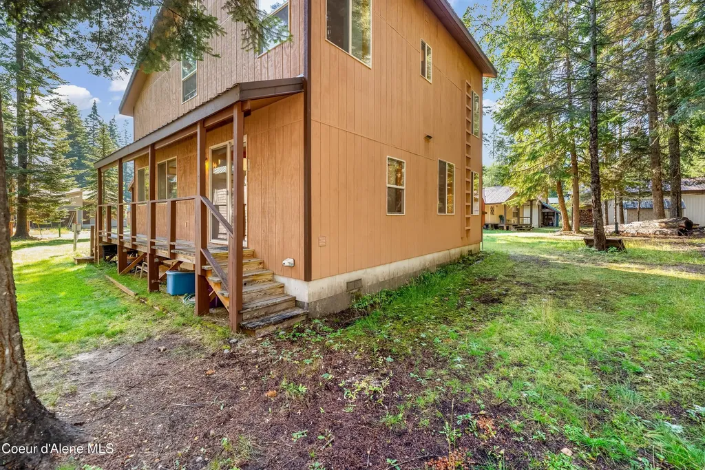 52 White Fir Lane Nordman ID 83848