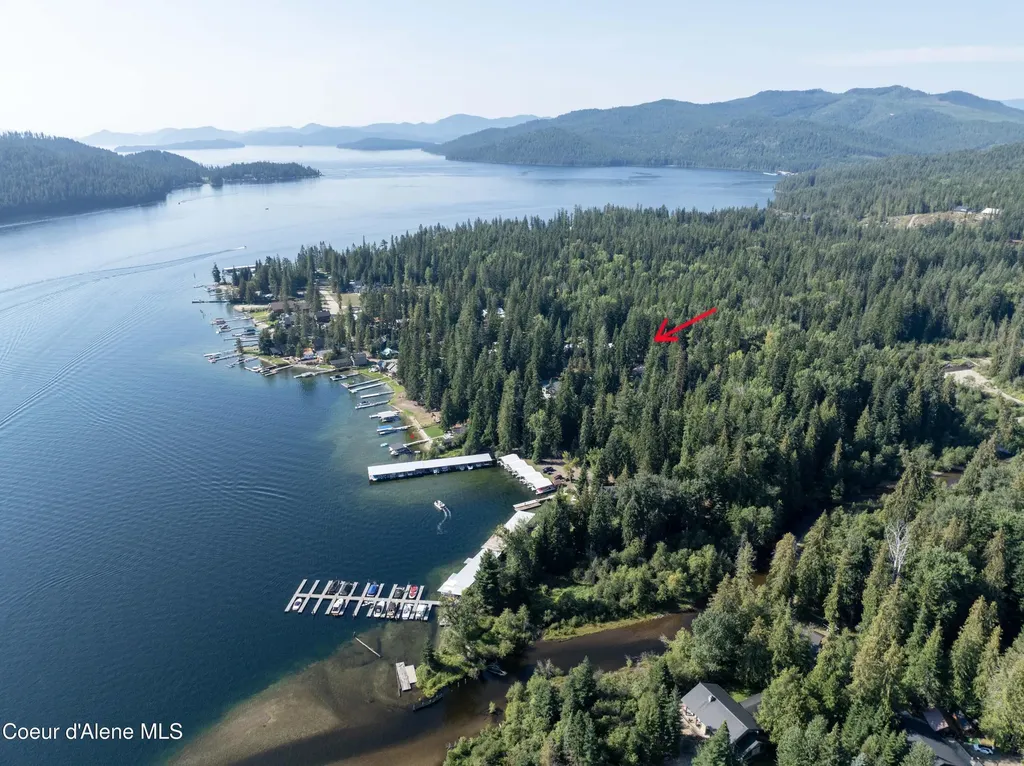 52 White Fir Lane Nordman ID 83848