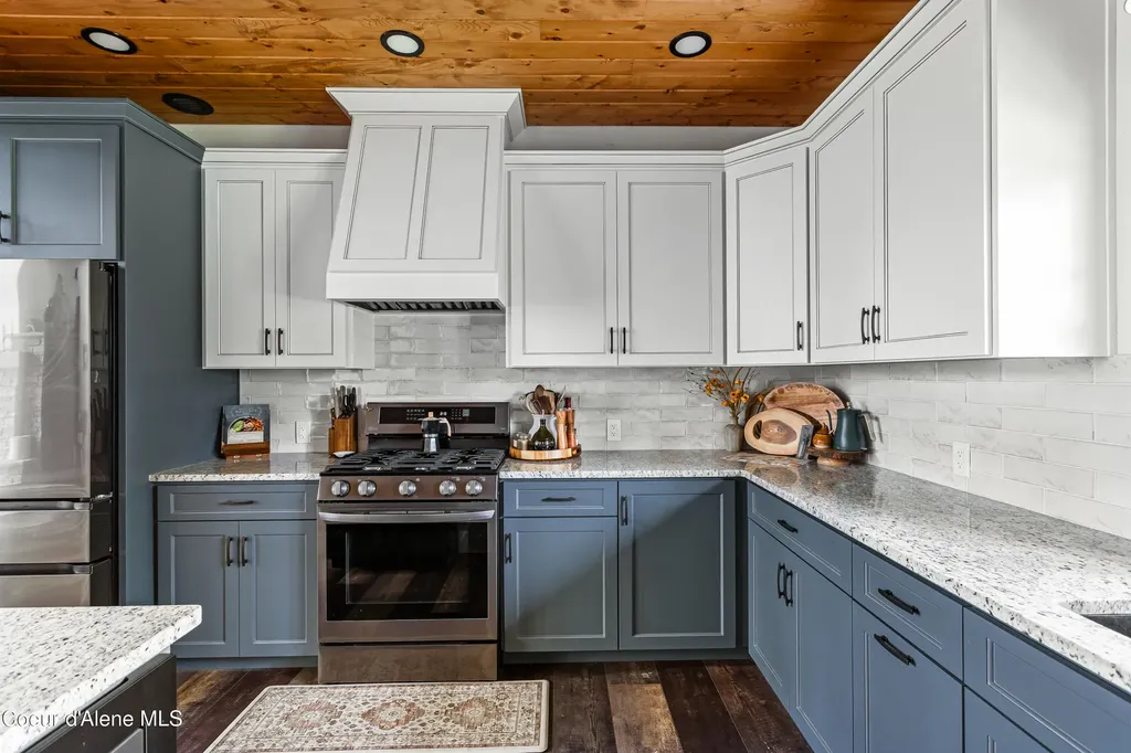 190 Whitetail Lane Bonners Ferry ID 83805