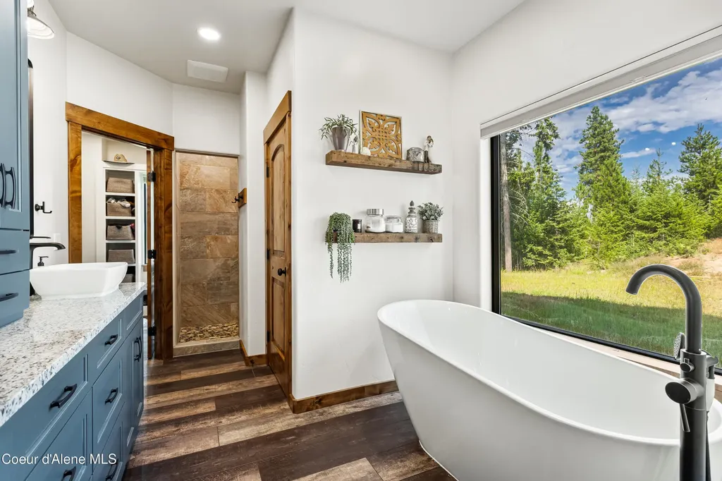190 Whitetail Lane Bonners Ferry ID 83805