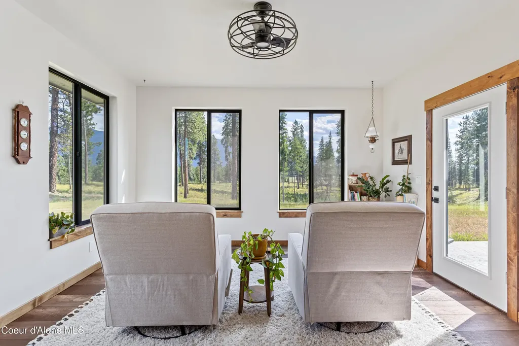 190 Whitetail Lane Bonners Ferry ID 83805