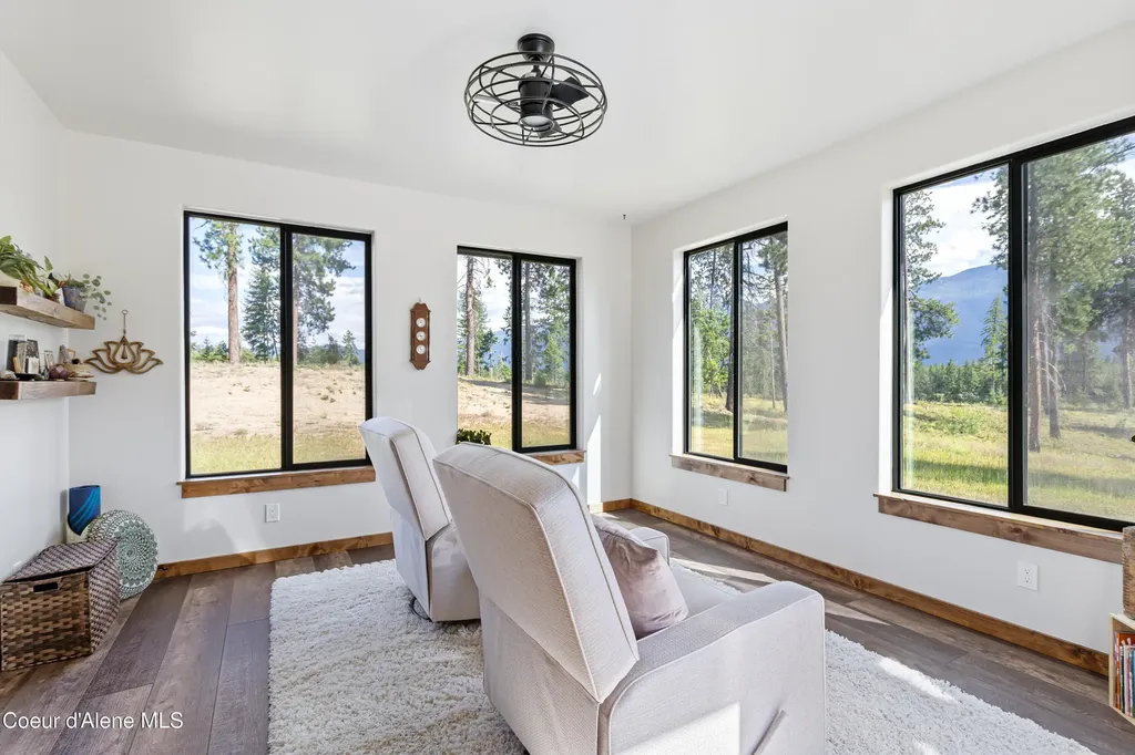 190 Whitetail Lane Bonners Ferry ID 83805