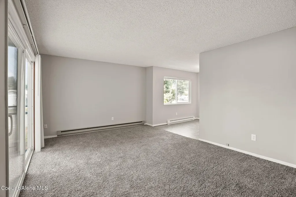 204 & 208 E 15th Avenue Post Falls ID 83854