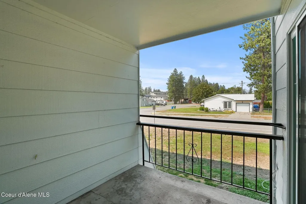 204 & 208 E 15th Avenue Post Falls ID 83854