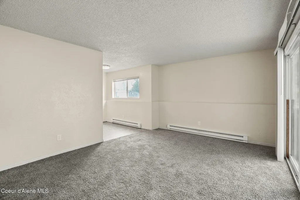 204 & 208 E 15th Avenue Post Falls ID 83854