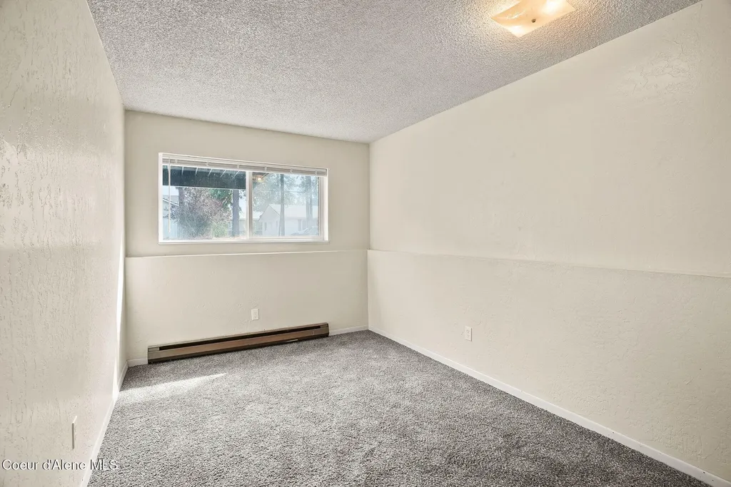 204 & 208 E 15th Avenue Post Falls ID 83854