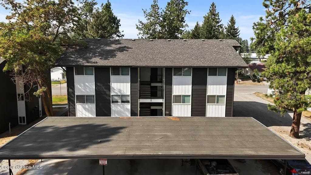 204 & 208 E 15th Avenue Post Falls ID 83854