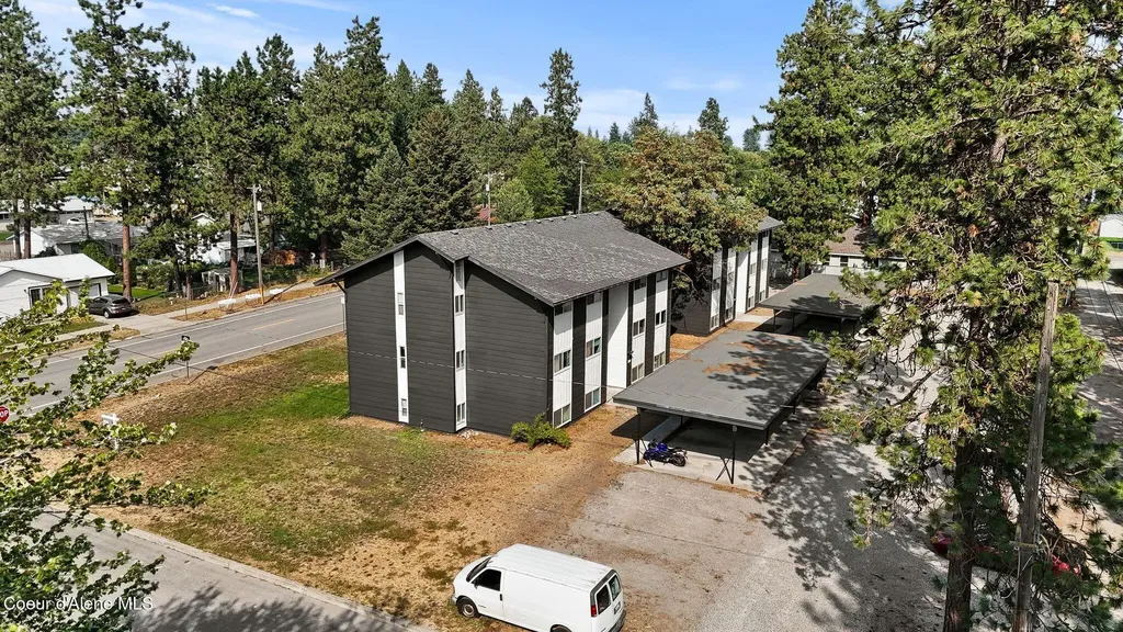 204 & 208 E 15th Avenue Post Falls ID 83854
