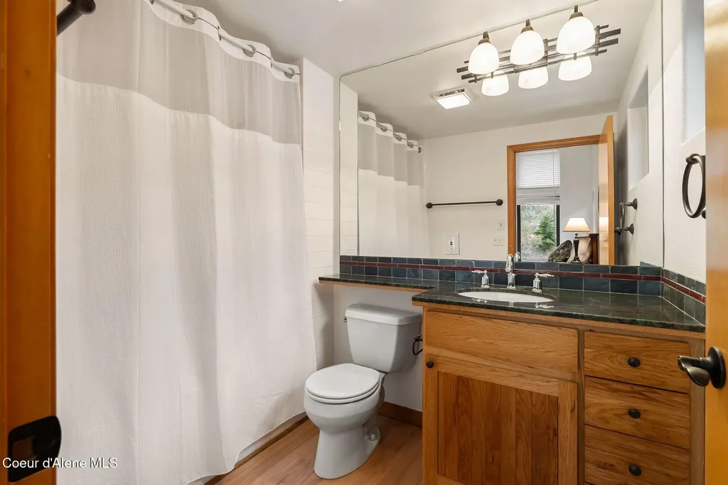 125 Crystal Springs Road Sandpoint ID 83864
