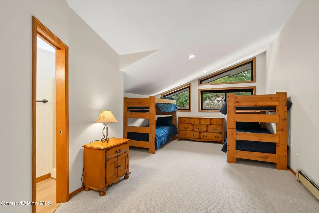 125 Crystal Springs Road Sandpoint ID 83864
