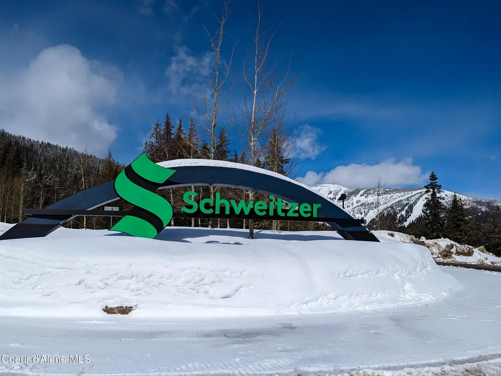 125 Crystal Springs Road Sandpoint ID 83864