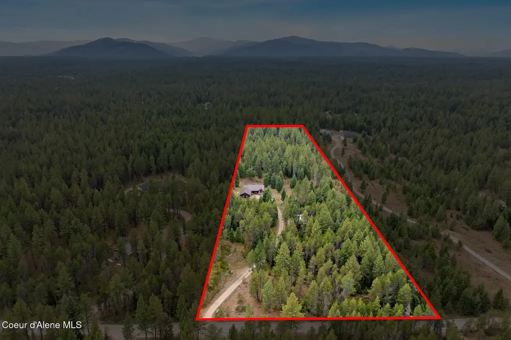 31083 N Riffle Spirit Lake ID 83869