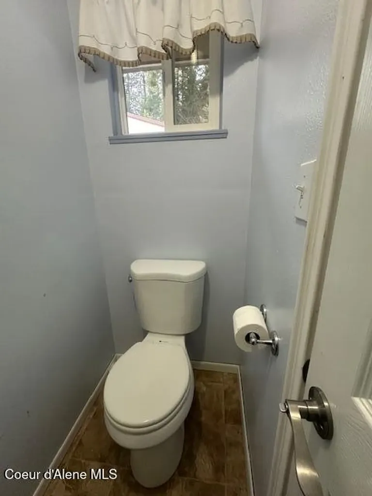 1828 Boundary Lp St. Maries ID 83861