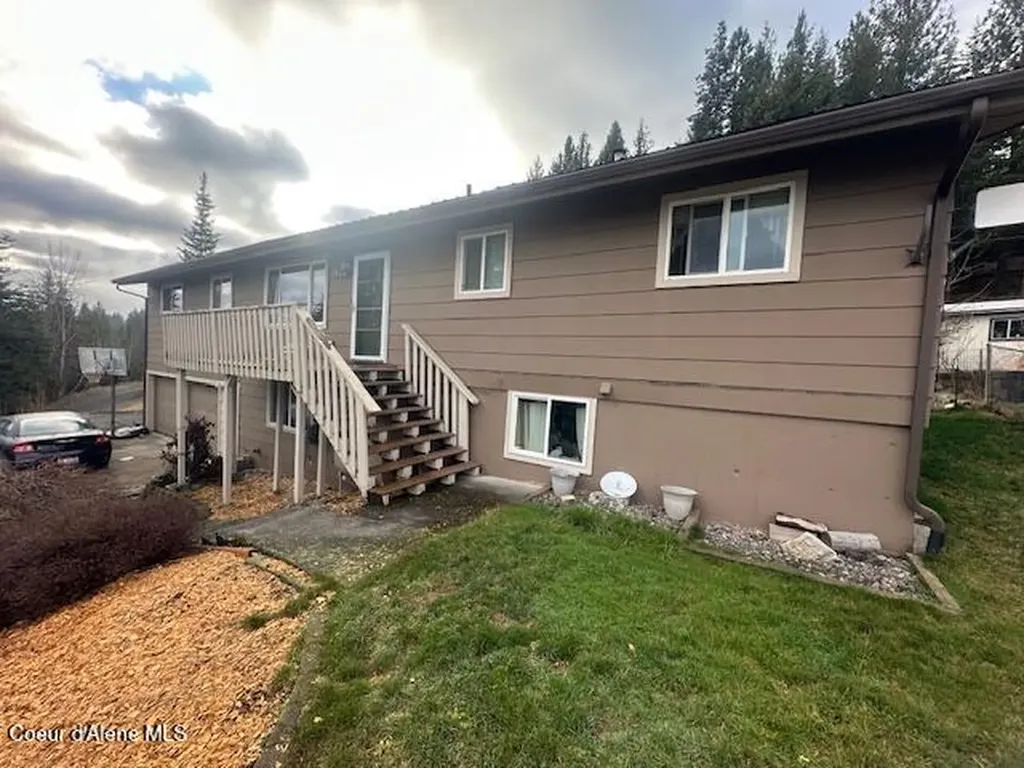 1828 Boundary Lp St. Maries ID 83861