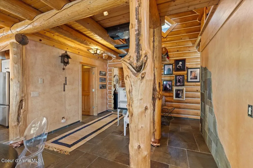 234 S Sublimity Trail Harrison ID 83833