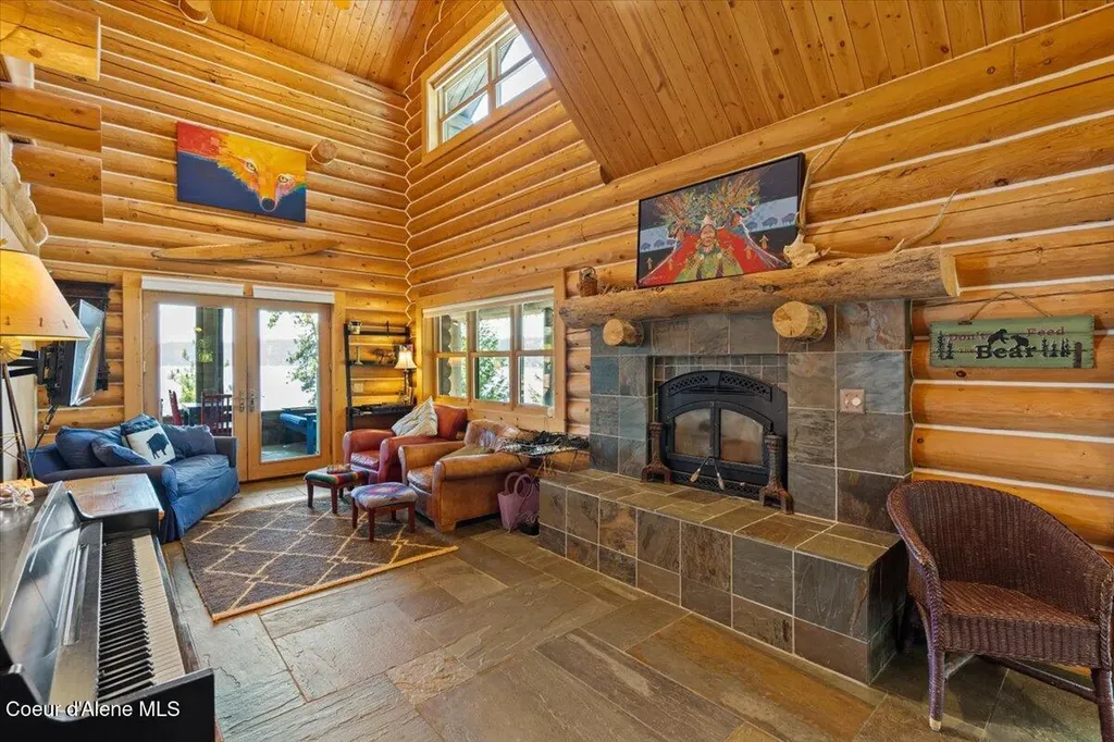 234 S Sublimity Trail Harrison ID 83833
