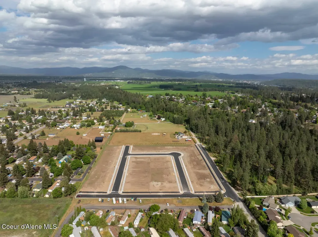 4577 E Davin Drive Post Falls ID 83854