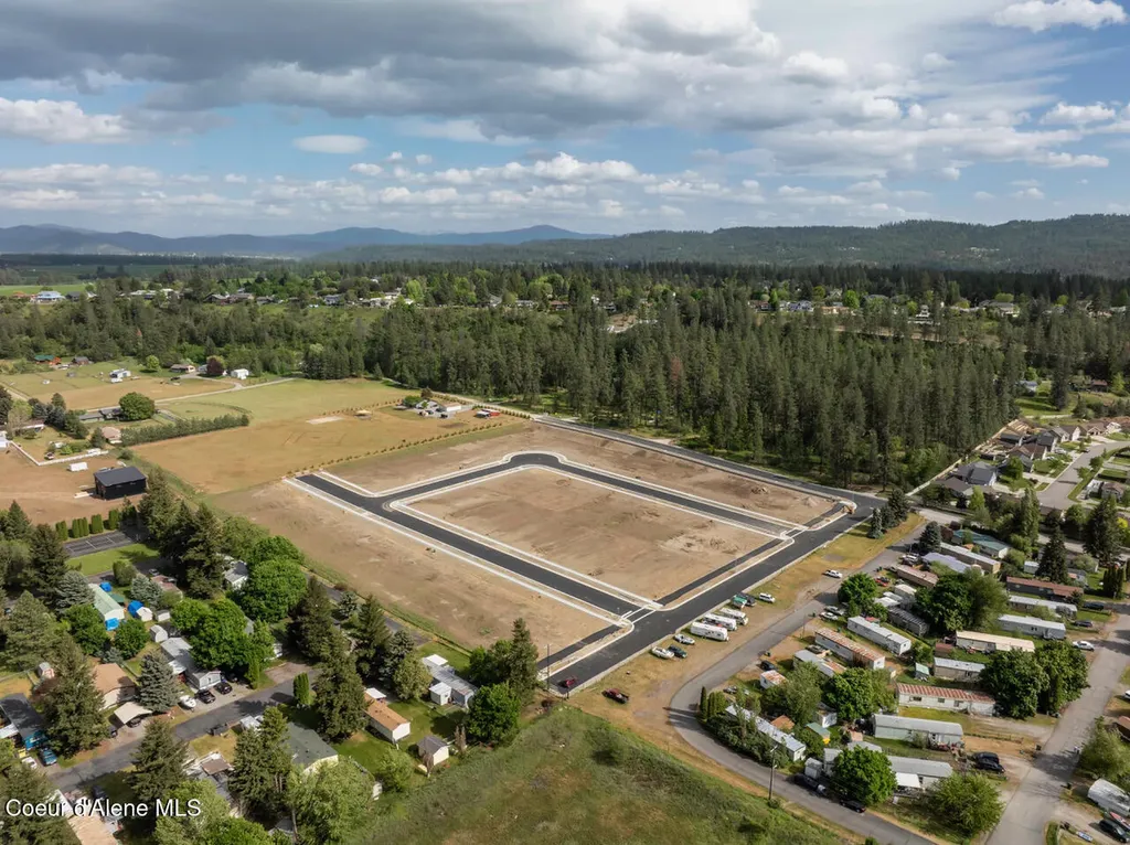 4577 E Davin Drive Post Falls ID 83854