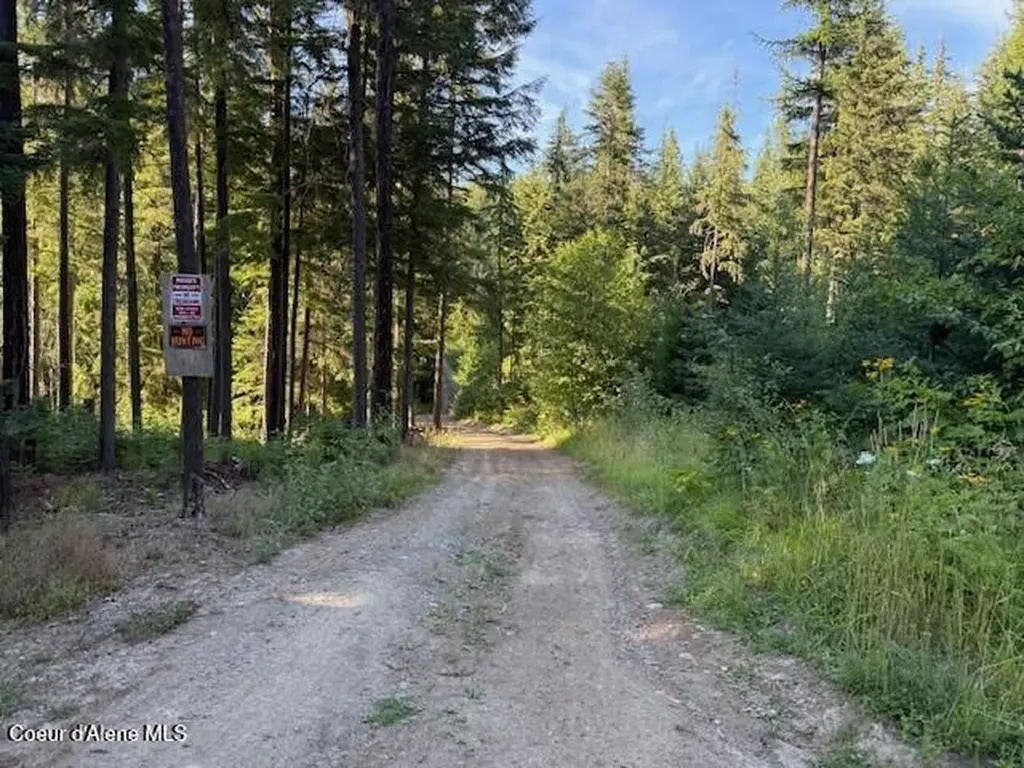 922 Cottonwood Road Priest River ID 83856