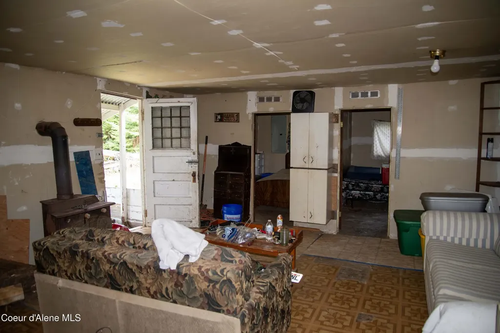 2225 Mud Gulch Road Priest River ID 83856