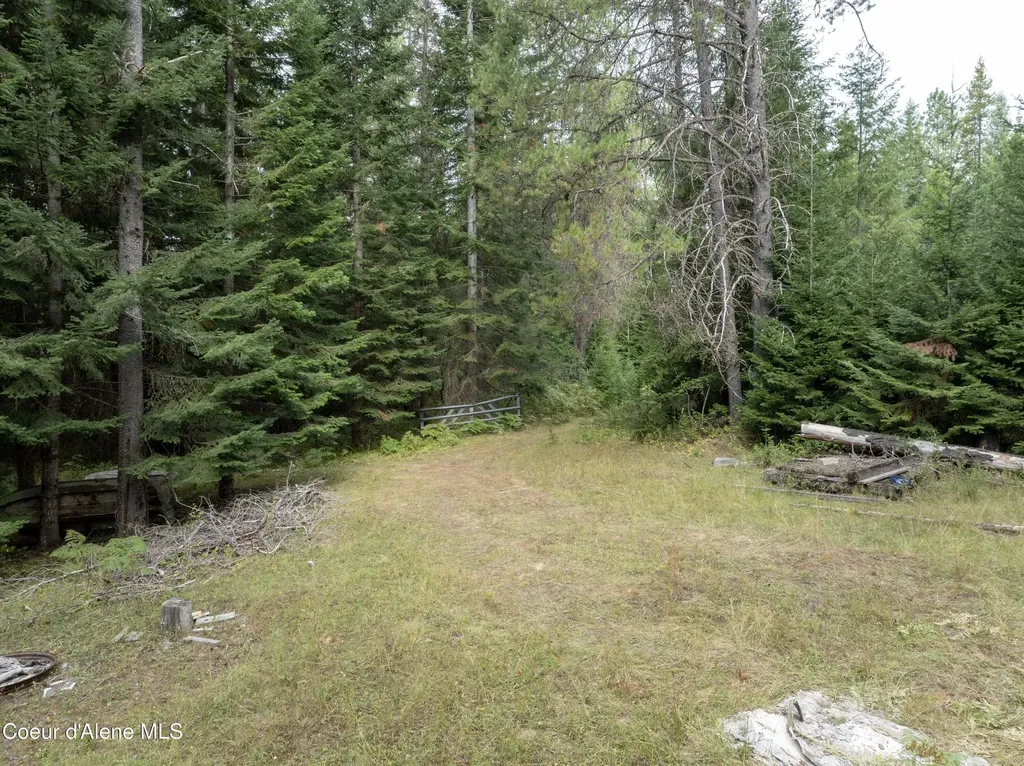 2225 Mud Gulch Road Priest River ID 83856