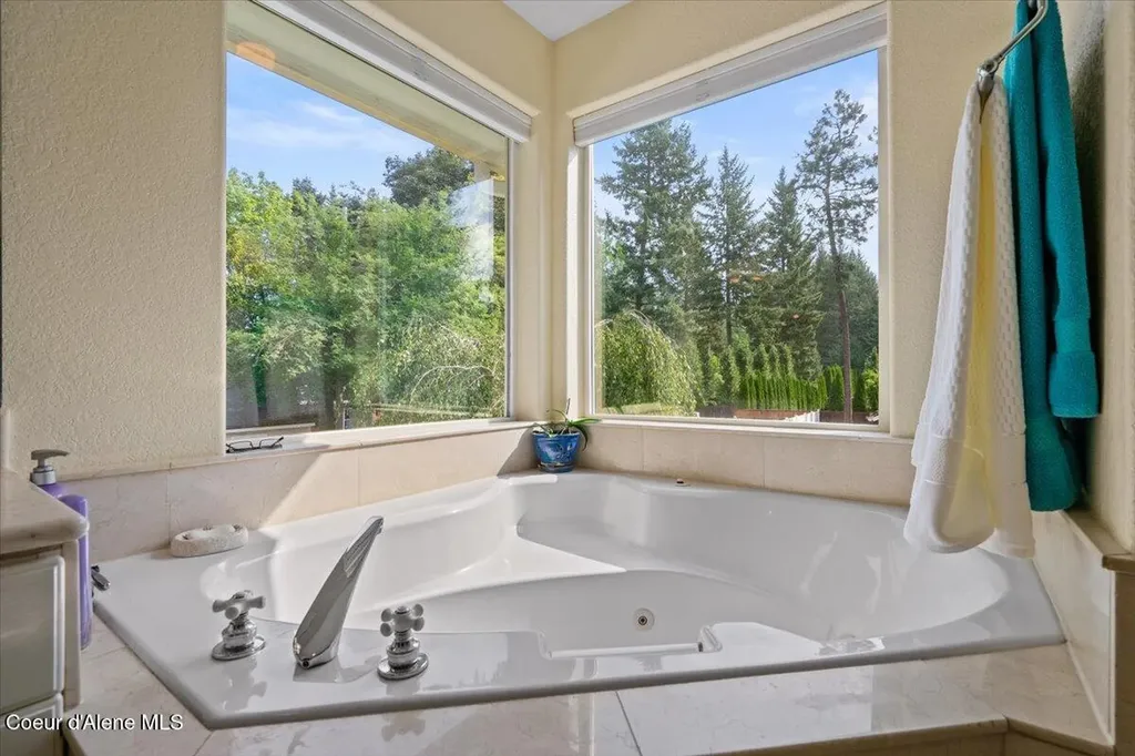 1627 Northwood Drive Hayden Lake ID 83835