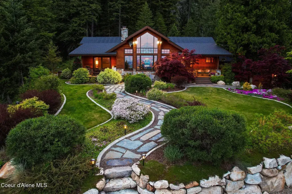 294 Rincon Drive Sandpoint ID 83864