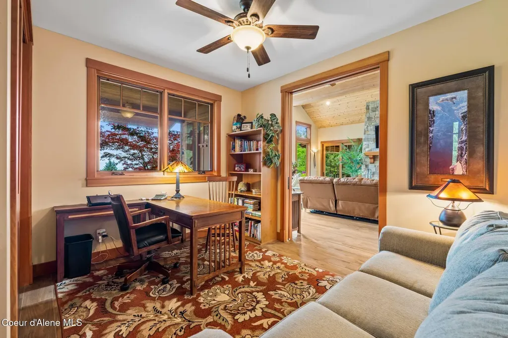 294 Rincon Drive Sandpoint ID 83864
