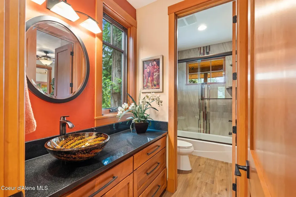 294 Rincon Drive Sandpoint ID 83864
