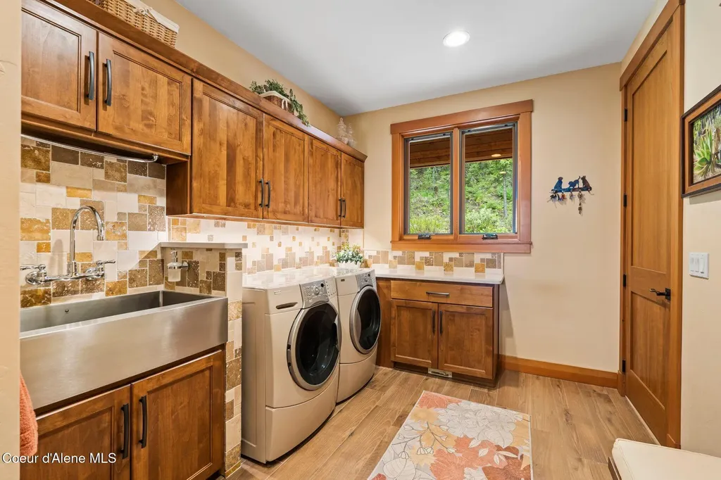 294 Rincon Drive Sandpoint ID 83864