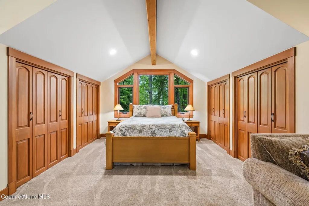 294 Rincon Drive Sandpoint ID 83864
