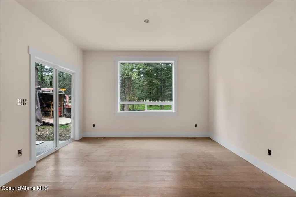 10233 Bunco Road Athol ID 83801