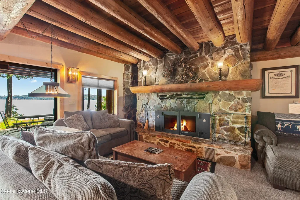 8457 N Powell Way Hayden ID 83835