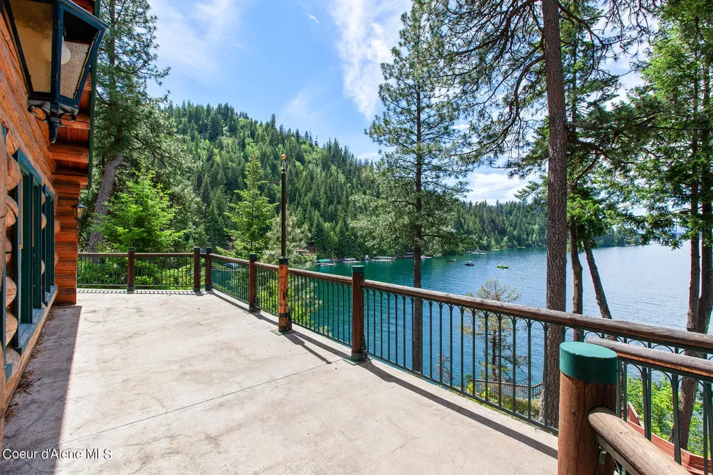 8457 N Powell Way Hayden ID 83835