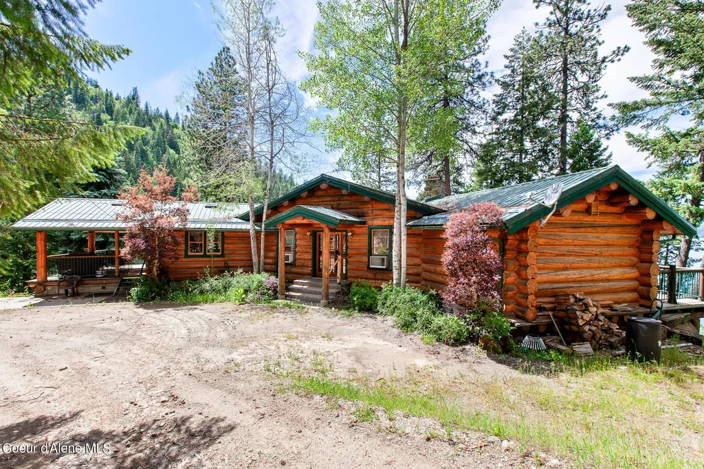 8457 N Powell Way Hayden ID 83835