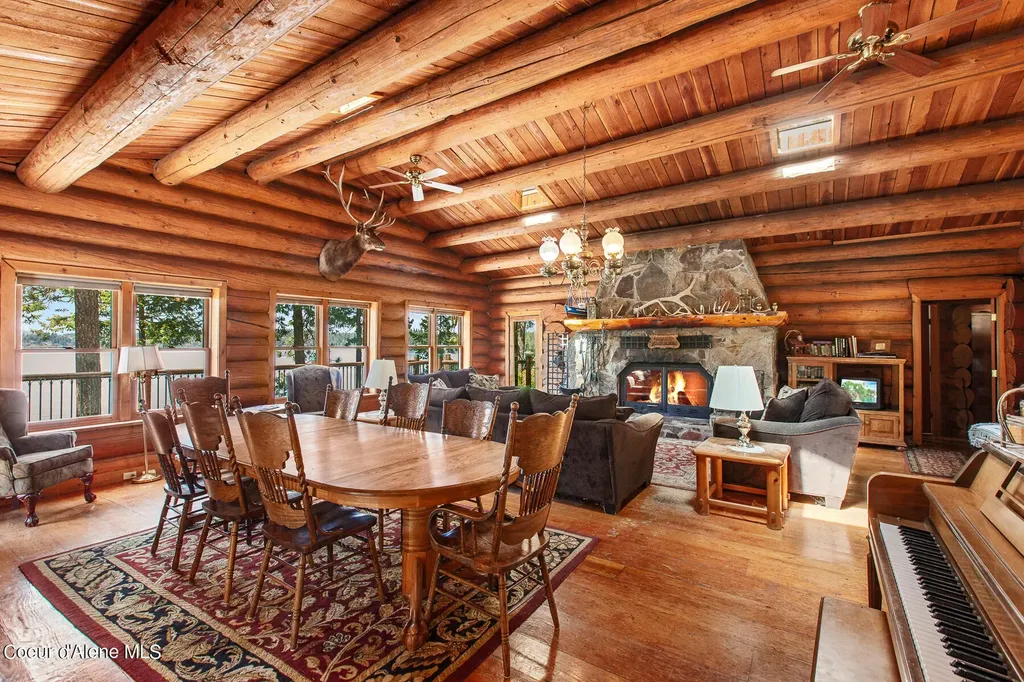 8457 N Powell Way Hayden ID 83835