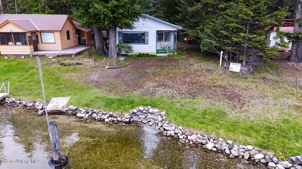97 S Granite Bay Road Nordman ID 83848