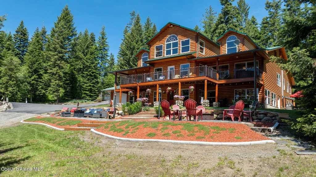 6918 E Garwood Road Hayden ID 83835