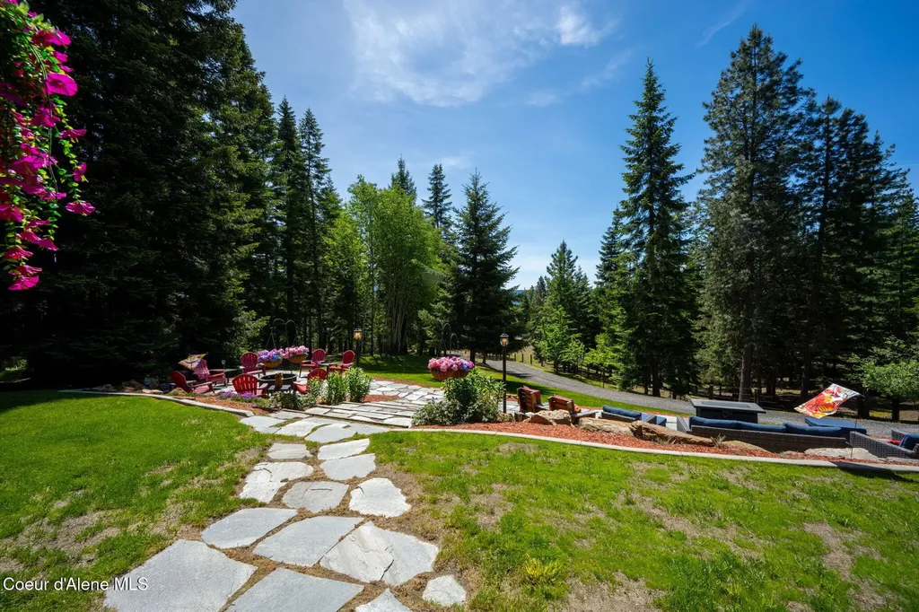6918 E Garwood Road Hayden ID 83835