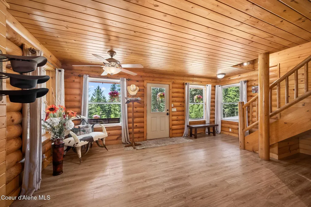 6918 E Garwood Road Hayden ID 83835