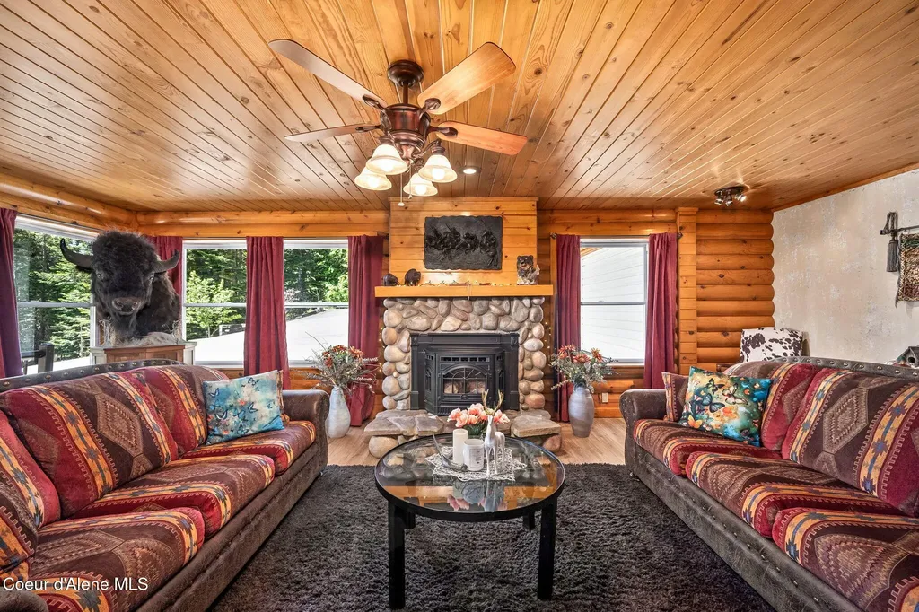 6918 E Garwood Road Hayden ID 83835