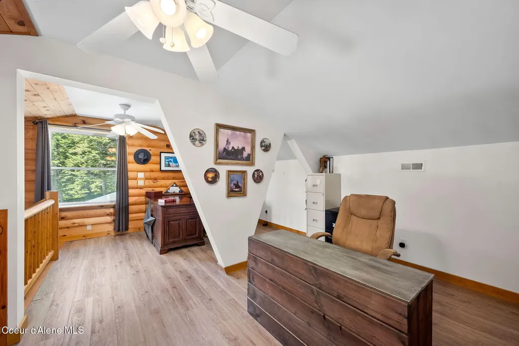 6918 E Garwood Road Hayden ID 83835