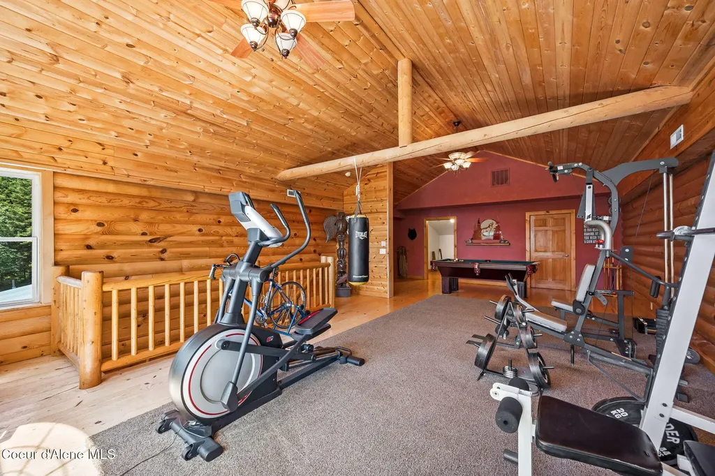 6918 E Garwood Road Hayden ID 83835