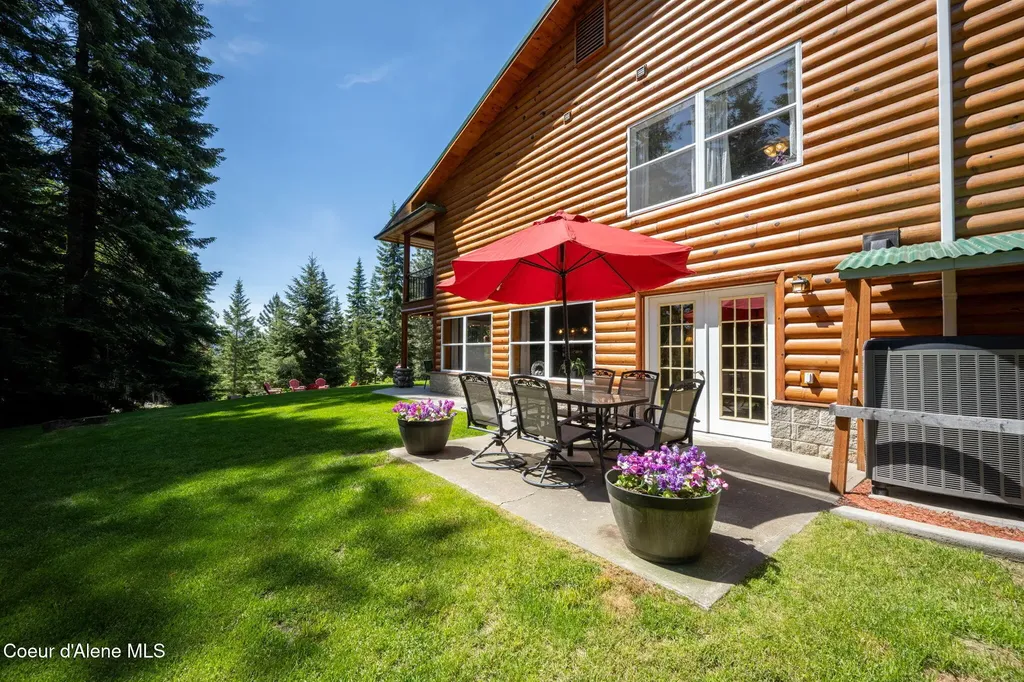 6918 E Garwood Road Hayden ID 83835