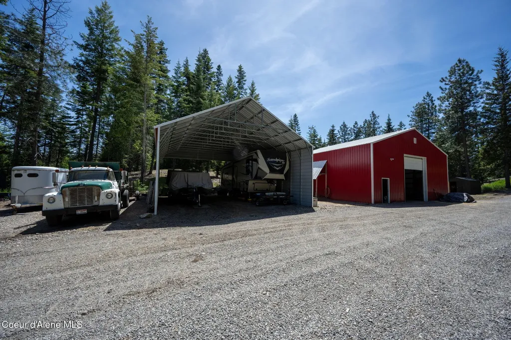 6918 E Garwood Road Hayden ID 83835