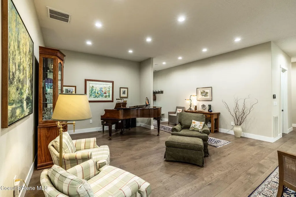 396 Hanaford Road Blanchard ID 83804