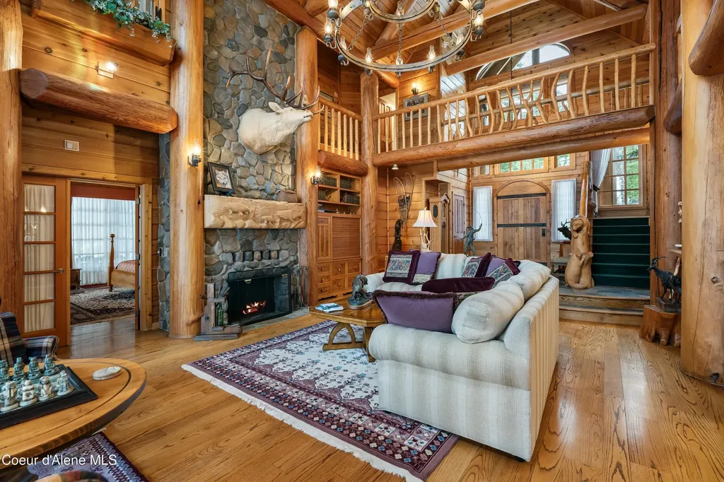 286 E Canoe Point Road Coolin ID 83821