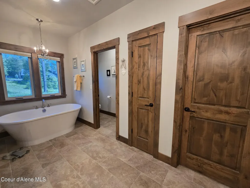12552 N Walden Loop Rathdrum ID 83858