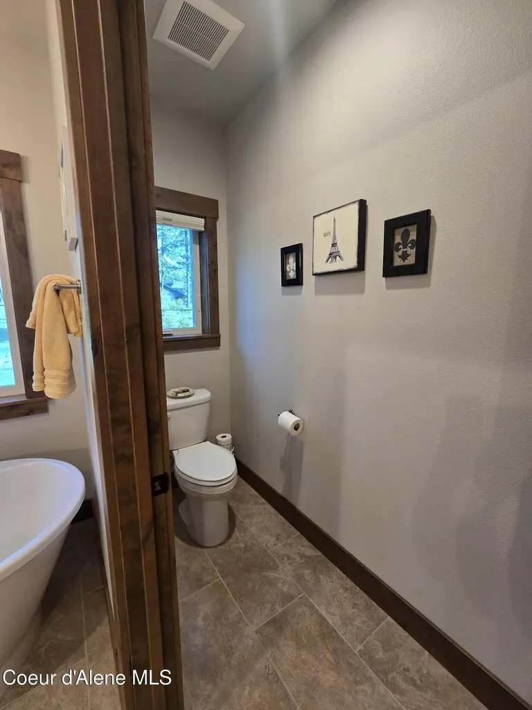 12552 N Walden Loop Rathdrum ID 83858